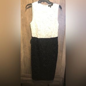 Women’s Spencer Jeremy Women's Black and White Lace Sleevless Dress Size 10